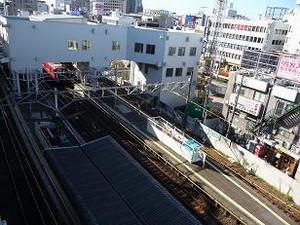 駅の建設工事写真・平成23年9月6日現在