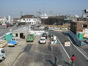 自由通路の北側