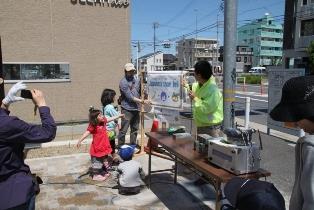 紙芝居で樹木の勉強