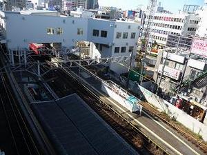 駅の建設工事写真・平成23年9月6日現在