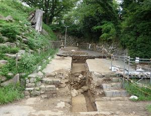 T-5切通しと枡形間の溝