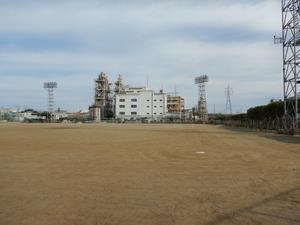 境公園運動場