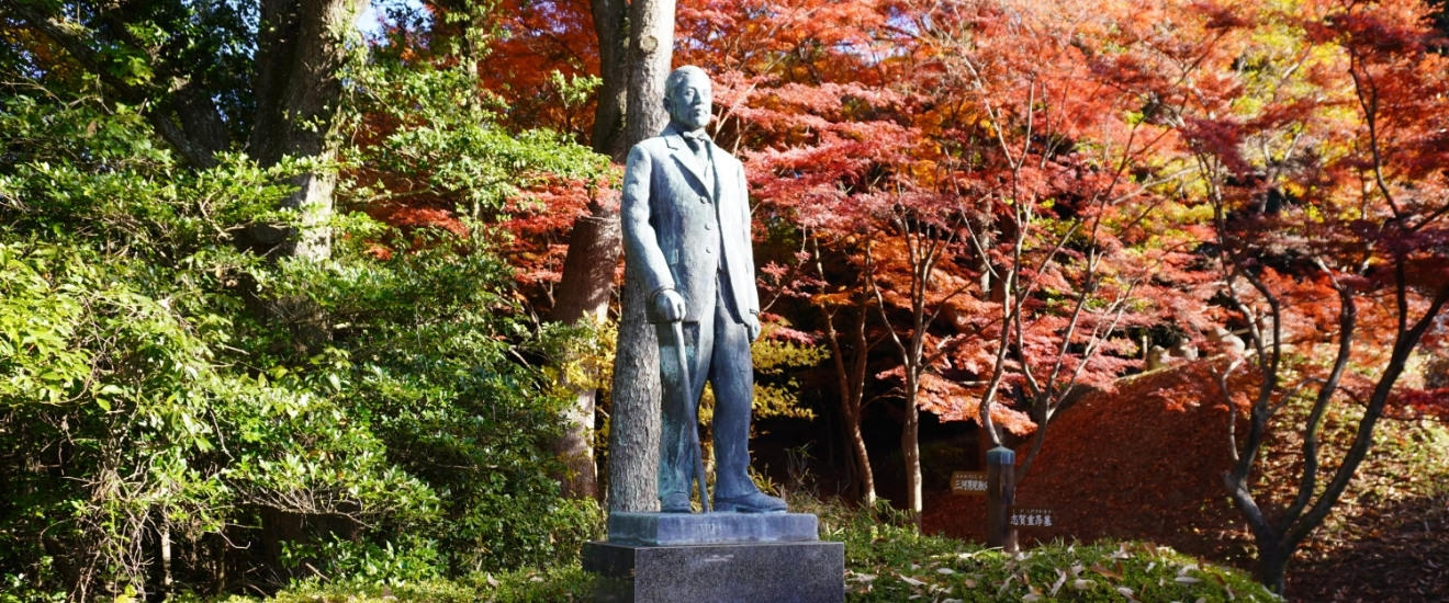 写真：志賀重昂像