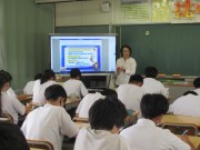 写真：中学生向けキャリア教育支援事業「地元で働くって？」＠美川中学校（令和7年度）4