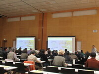 写真:シニアのための就職支援フェア1