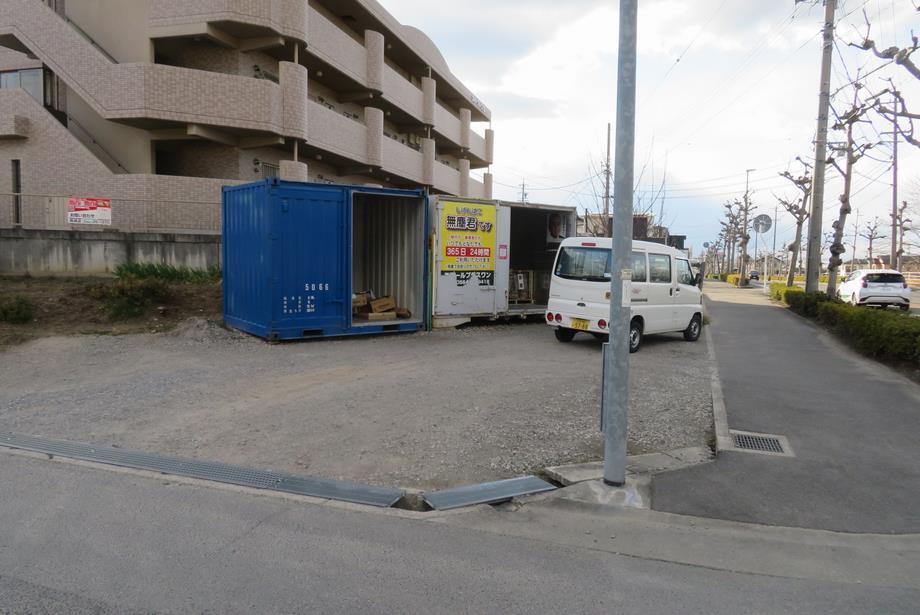 写真：無塵君　百々町の回収ボックス