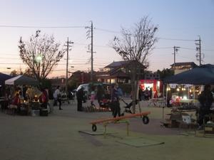 写真：岩津北公園クリスマスマーケット