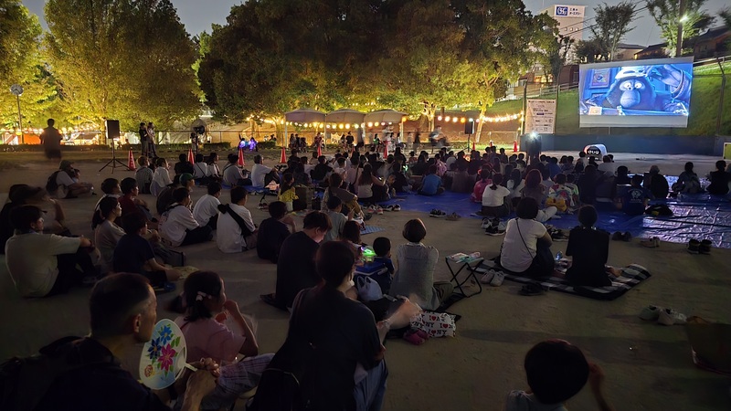 写真：春咲さくら公園花火
