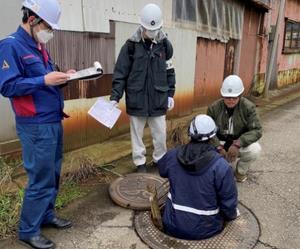 写真：2次調査の様子2