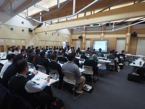 写真：視聴様子2