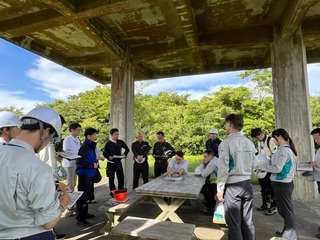 　意見を出し合っている様子