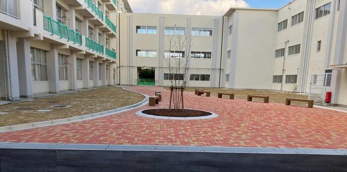 写真：完成中庭