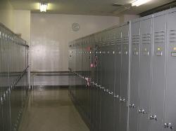 写真：女子ロッカー室2