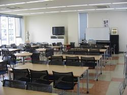 写真：学生ラウンジ