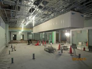 写真：工事中の給食センターの内装（令和6年5月）1