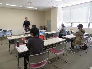 写真：ガイド講習　座学2