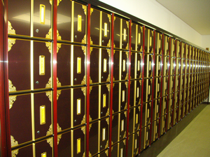 写真：納骨壇5段式