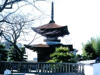 写真：大樹寺多宝塔