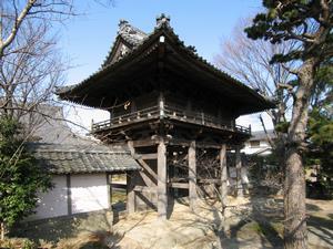 写真：本光寺山門