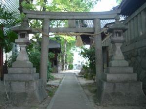 写真：明神型石鳥居