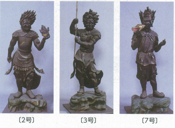 写真：木造十二神将立像　2号　3号　7号