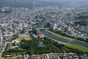 写真：岡崎城跡