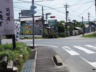 写真：左前方へ