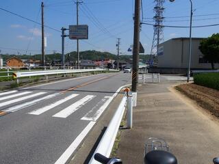 写真：看板で右折