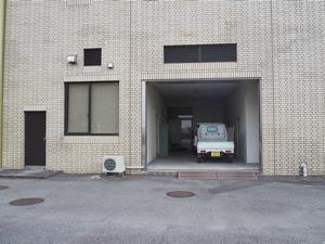 写真：地下入口