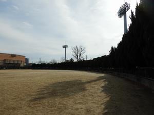 写真：日名公園運動場2