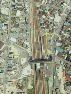 写真：駅前広場　整備前1