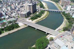 写真：鉄筋組立5月24日の状況1