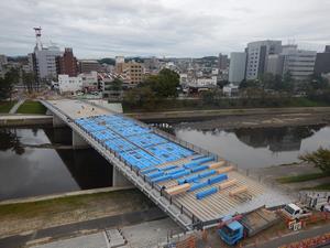 写真：木床版施工10月11日の状況1