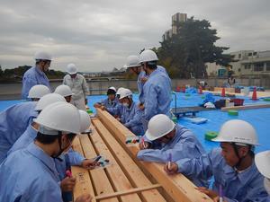 写真：現場見学会の様子3
