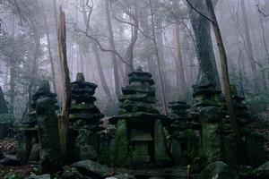 写真：八面石塔