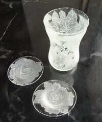 写真：サンドブラスト講座作品見本の花柄グラス