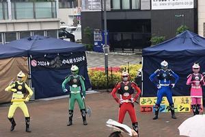 写真：駅マエ縁日