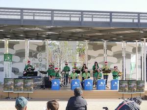 写真：ミニライブ2