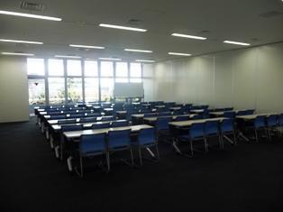 写真：会議室302