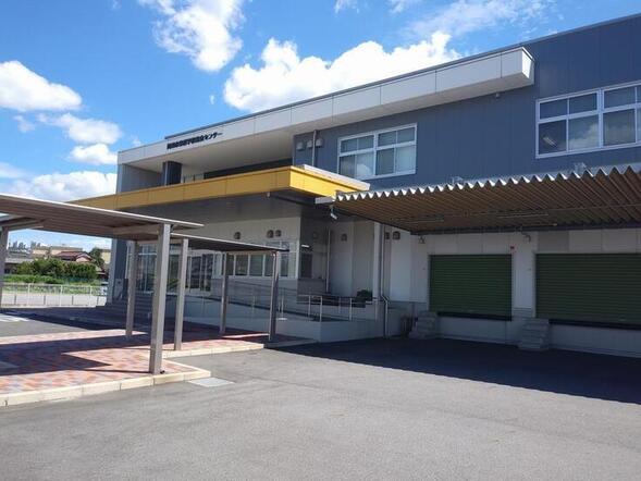 写真：公益財団法人岡崎市学校給食協会　外観