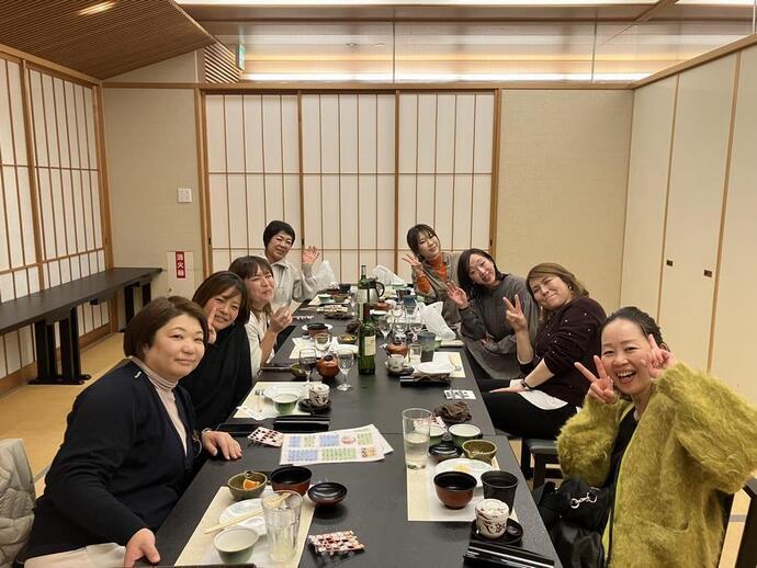写真：飲み会の様子