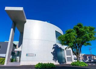 写真：ベルエアーシステムズ株式会社　外観