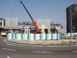 写真：完成形に近い南からの全景