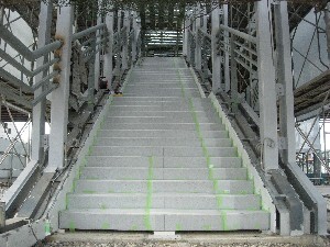 写真：西側階段