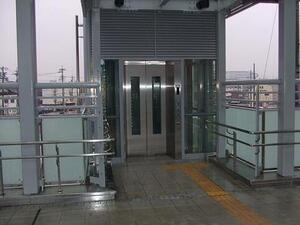 写真：自由通路東端