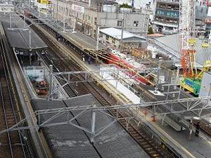 写真：平成22年2月16日現在　整備工事の様子