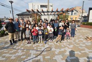 写真：平成29年11月花の植替え活動3