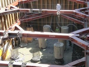 写真：P1橋脚杭頭処理2