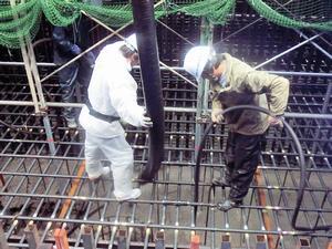 写真：P1橋脚の底板コンクリート打設