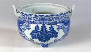 写真：瀬戸染付香炉